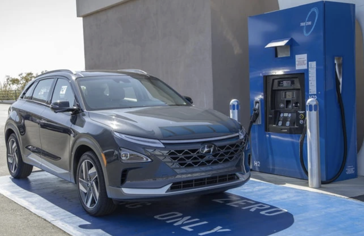 2suv-hydro-hyundai-nexo-dat-5-sao-euro-ncap-khang-dinh-chuan-an-toan-hang-dau-1765793103.png