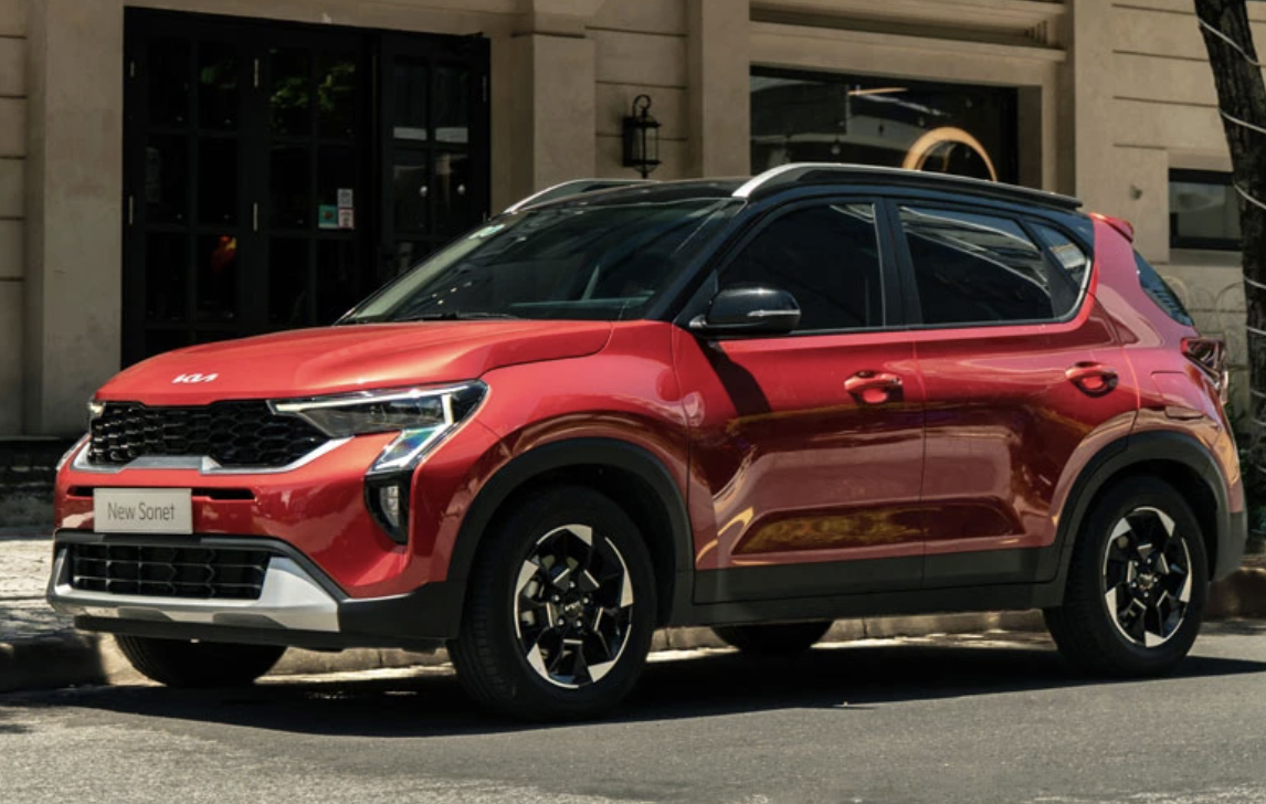 Điểm tin &ocirc; t&ocirc; 16/12: Carnival Hybrid bản Premium ra mắt, Kia giảm gi&aacute; l&ecirc;n tới 90 triệu đồng