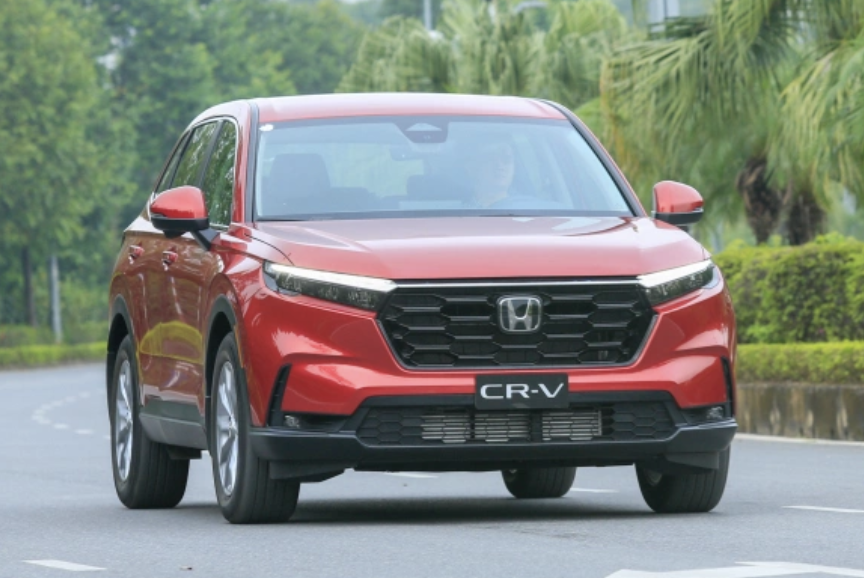 4doanh-so-suv-co-c-thang-112025-mazda-cx-5-giu-ngoi-dau-honda-cr-v-nguoc-dong-giam-sau-1765872284.png