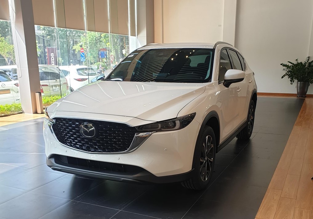 Khắc chế Honda CR-V, Mazda CX-5 d&ugrave;ng gi&aacute; lăn b&aacute;nh cực rẻ giữa th&aacute;ng 12/2025 để thu h&uacute;t kh&aacute;ch Việt