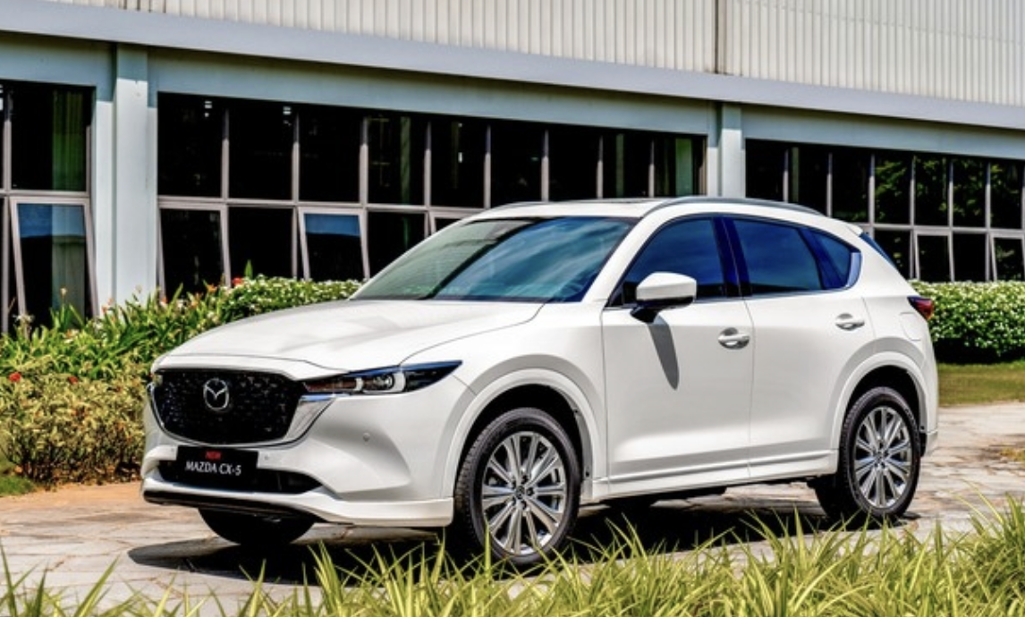 3mazda-tung-uu-dai-manh-cuoi-nam-cx-5-tu-709-trieu-dong-cx-8-giam-sau-toi-50-trieu-1766113949.png