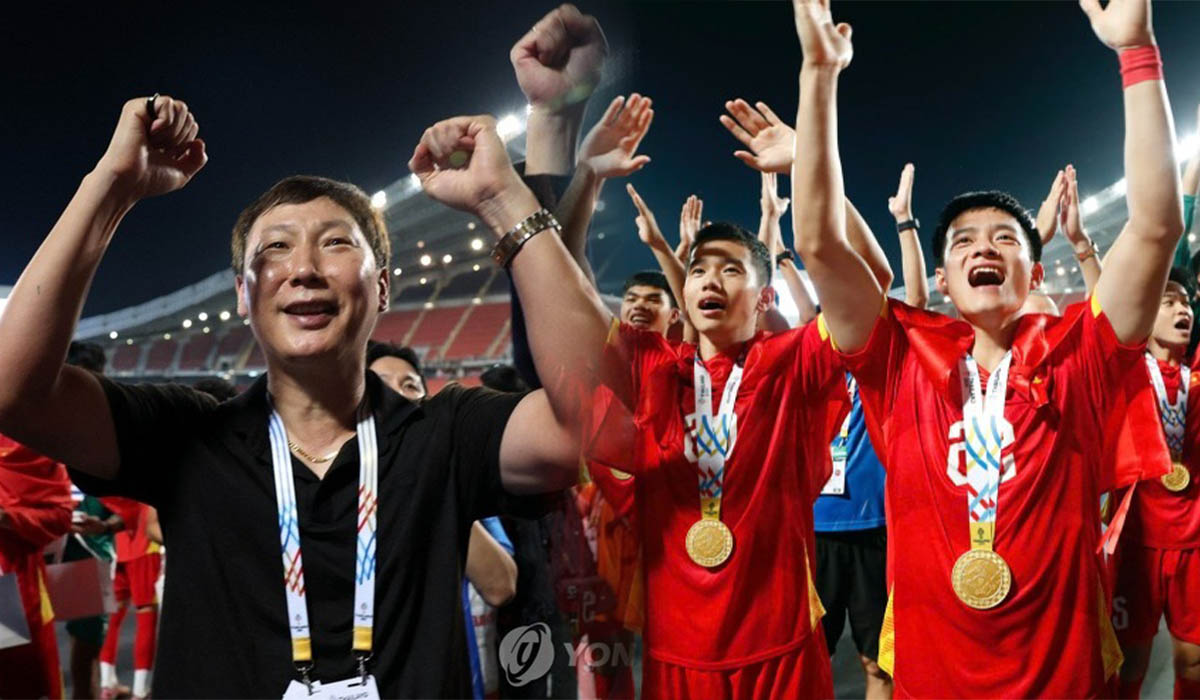Chủ nh&agrave; Th&aacute;i Lan g&acirc;y ngỡ ng&agrave;ng sau trận thua U22 Việt Nam, r&otilde; l&yacute; do HLV Kim Sang-sik kh&ocirc;ng được trao HCV SEA Games 33