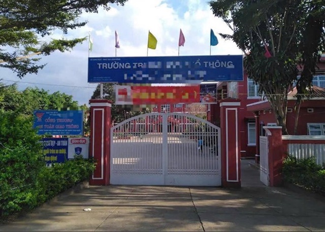 Hiện trường &aacute;m ảnh vụ nam sinh lớp 10 l&agrave;m chuyện dại dột ngay trong trường, bạn can ngăn kh&ocirc;ng được