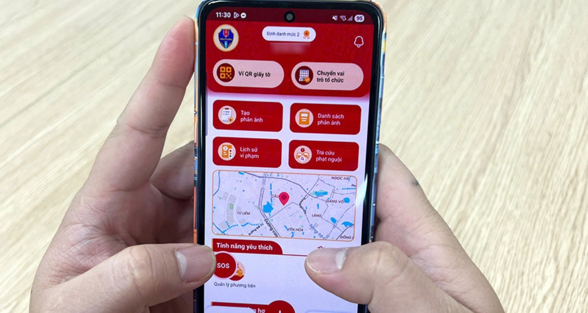 Trong 24 giờ, Cục CSGT nhận 1.259 tin phản &aacute;nh vi phạm giao th&ocirc;ng, VNeTraffic trở th&agrave;nh k&ecirc;nh gi&aacute;m s&aacute;t hiệu quả
