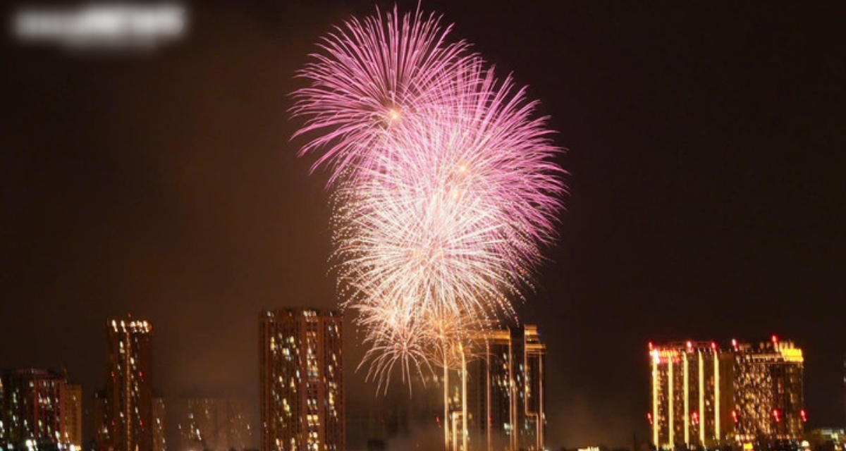 H&agrave; Nội chốt giờ bắn ph&aacute;o hoa đ&oacute;n 2026: 5 điểm v&agrave;ng, 6 trận địa đồng loạt, đ&ecirc;m 31/12 hứa hẹn m&atilde;n nh&atilde;n chưa từng c&oacute;