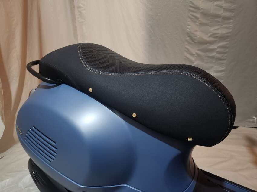 &lsquo;Kỳ ph&ugrave;ng địch thủ&rsquo; của Honda SH ra mắt với thiết kế ấn tượng hơn Air Blade, gi&aacute; b&aacute;n cực kỳ hấp dẫn ảnh 5