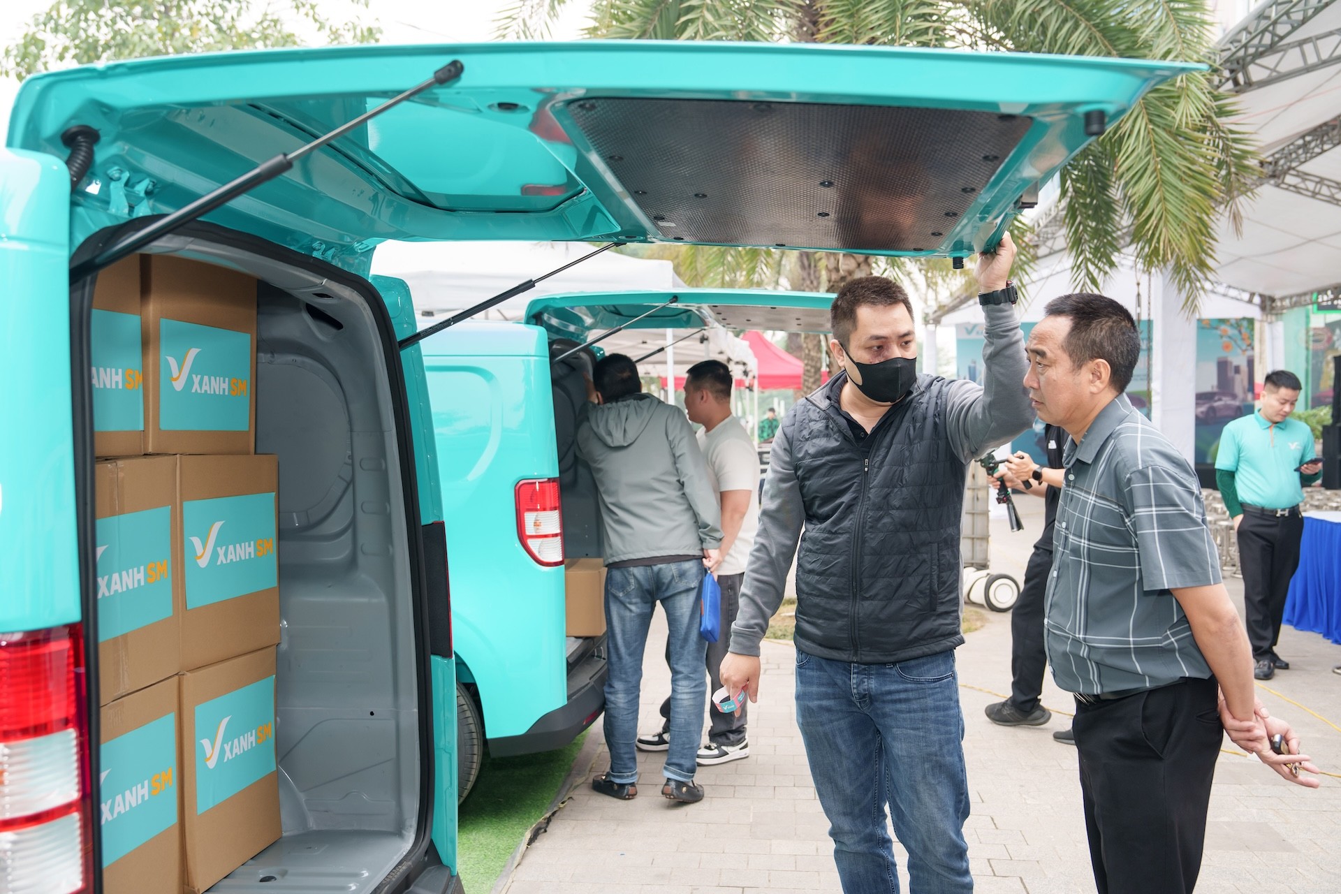 VinFast EC Van &ndash; &lsquo;L&agrave;n gi&oacute; mới&rsquo; tiết kiệm, hiệu quả cho kinh doanh vận tải h&agrave;ng h&oacute;a ảnh 2