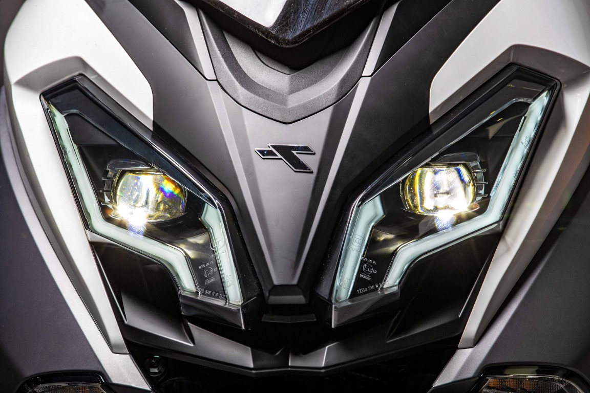 Qu&ecirc;n Honda SH đi, &lsquo;&aacute;t chủ b&agrave;i&rsquo; xe tay ga mới đẹp hơn Air Blade v&agrave; SH Mode ch&iacute;nh thức ra mắt, gi&aacute; mềm