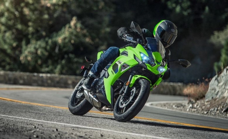 Kawasaki ra mắt &lsquo;vua c&ocirc;n tay&rsquo; mới gi&aacute; cực rẻ, mạnh gấp hơn 3 lần Yamaha Exciter v&agrave; Honda Winner R ảnh 1