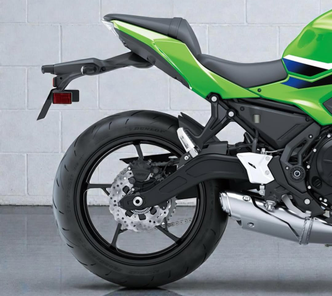 Kawasaki ra mắt &lsquo;vua c&ocirc;n tay&rsquo; mới gi&aacute; cực rẻ, mạnh gấp hơn 3 lần Yamaha Exciter v&agrave; Honda Winner R