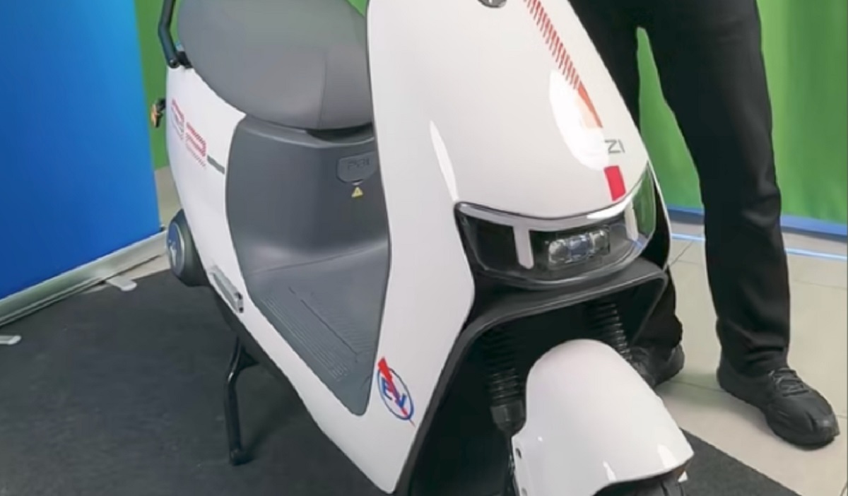 Qu&ecirc;n Honda Vision đi, &lsquo;vua xe ga&rsquo; mới chất hơn SH Mode v&agrave; LEAD ch&iacute;nh thức ra mắt, gi&aacute; 24 triệu đồng