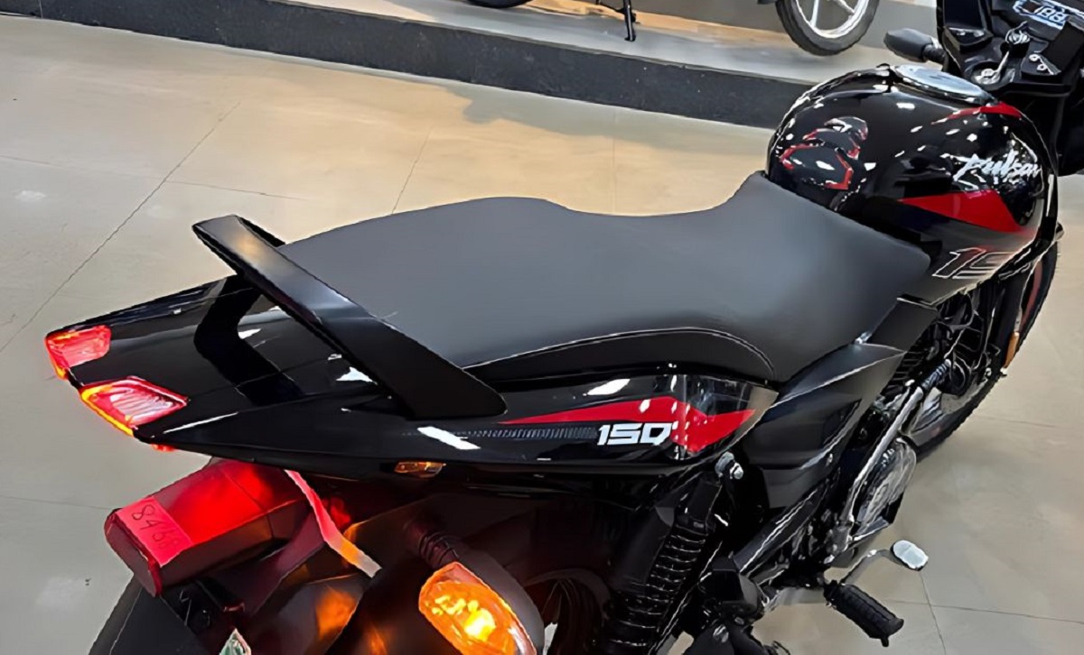 &lsquo;Vua c&ocirc;n tay&rsquo; 150cc mới ch&iacute;nh thức ra mắt gi&aacute; 27,5 triệu đồng: Đả bại Honda Winner R v&agrave; Exciter 155