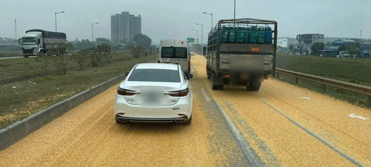 Nguy&ecirc;n nh&acirc;n khiến 3 tấn ng&ocirc; tr&ecirc;n xe đầu k&eacute;o vương v&atilde;i tr&ecirc;n cao tốc H&agrave; Nội &ndash; Th&aacute;i Nguy&ecirc;n