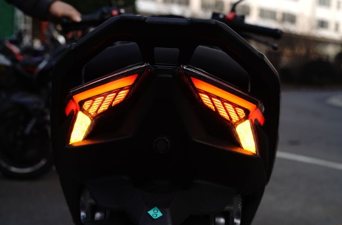 &lsquo;Kẻ hủy diệt Honda Air Blade&rsquo; chốt gi&aacute; b&aacute;n chỉ 44 triệu đồng, dễ h&uacute;t kh&aacute;ch với trang bị xịn như SH