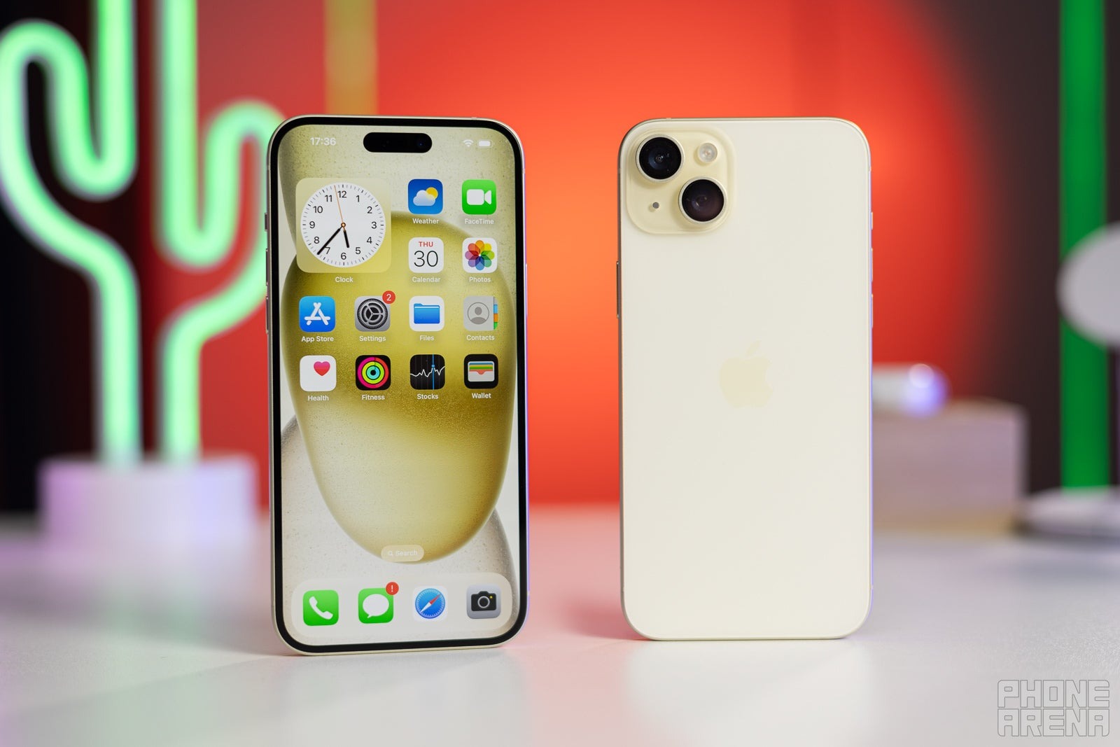 Từng l&agrave; si&ecirc;u phẩm h&aacute;i ra tiền cho Apple, nay chỉ c&ograve;n 13 triệu đồng, m&agrave;n h&igrave;nh lớn, c&oacute; đảo động, hiệu năng bao g&aacute;nh t&aacute;c vụ