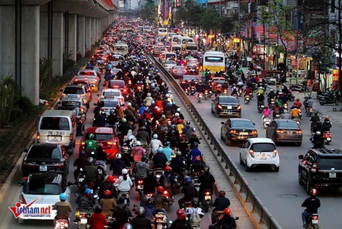 Luật giao th&ocirc;ng 2026 thay đổi &ldquo;chưa từng c&oacute;&rdquo;: T&agrave;i xế v&agrave; phụ huynh cần biết ngay