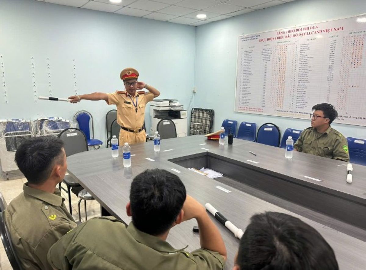 Thay đổi quan trọng về mức ph&iacute; s&aacute;t hạch, lệ ph&iacute; giấy ph&eacute;p l&aacute;i xe c&oacute; hiệu lực từ năm 2026!