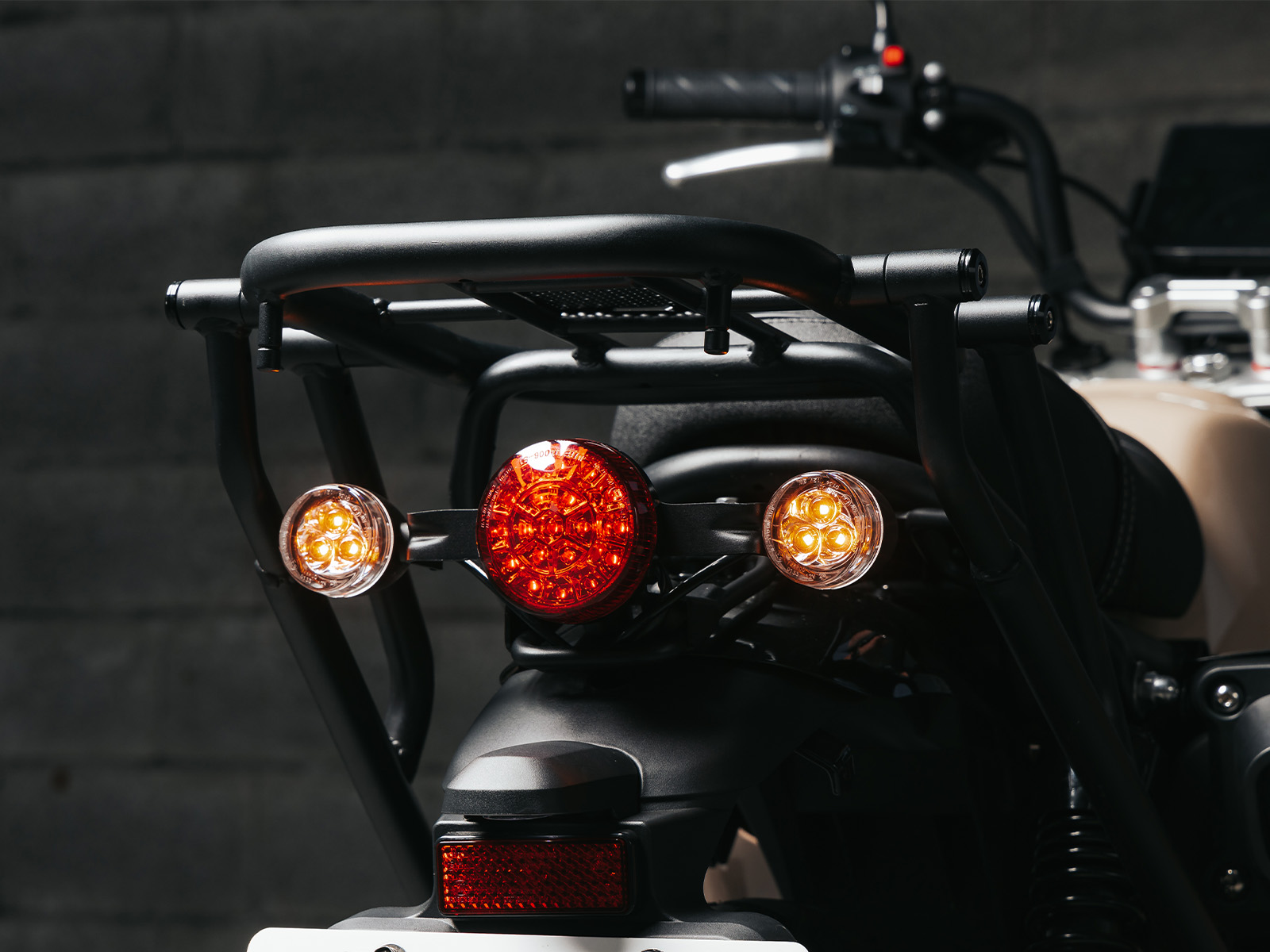 Ra mắt &lsquo;vua c&ocirc;n tay&rsquo; 150cc mới gi&aacute; 78 triệu đồng đẹp &aacute;t v&iacute;a Honda Winner R v&agrave; Yamaha Exciter, c&oacute; ABS