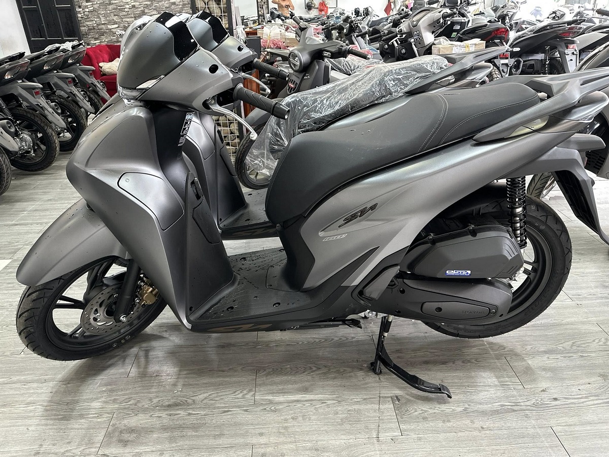 Bảng gi&aacute; xe Honda SH 2026 th&aacute;ng 1/2026 giảm \'thủng đ&aacute;y\': Gi&aacute; SH 125i, SH 160i rẻ như \'b&egrave;o\' trước Tết