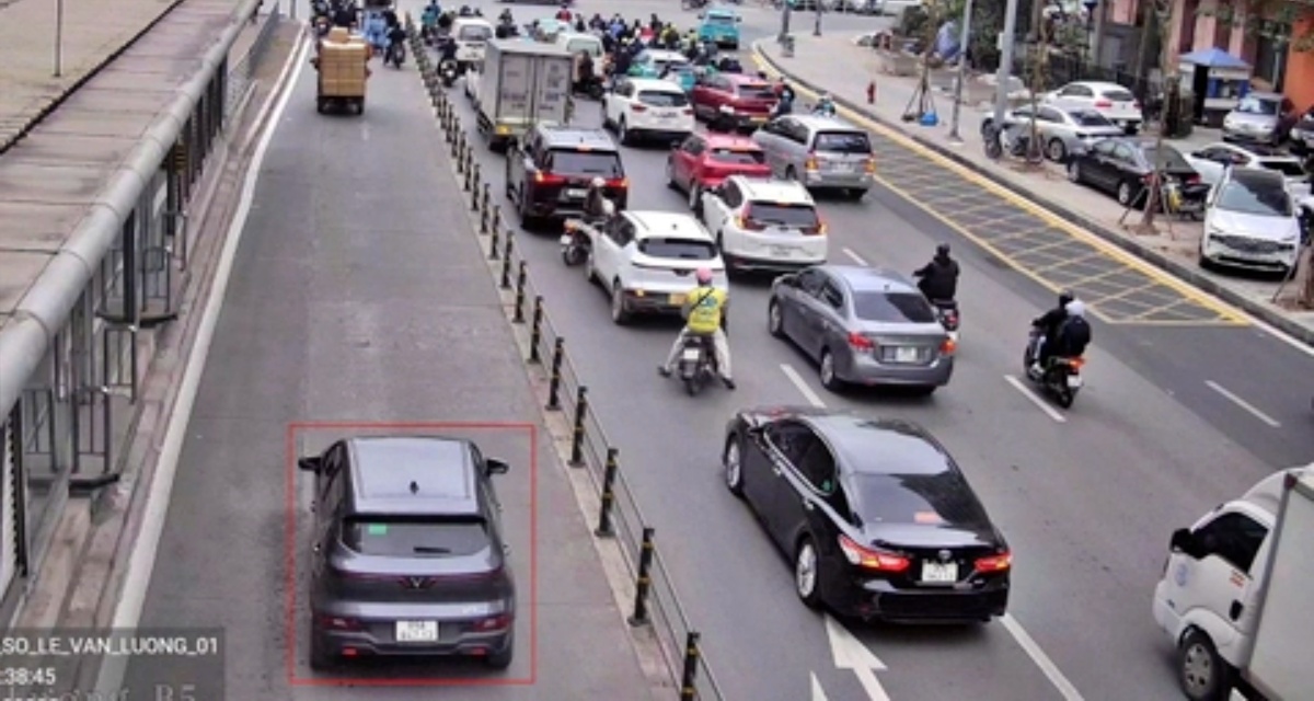 Camera AI ghi nhận biến động giao th&ocirc;ng trong 24 giờ qua: Nhiều chủ xe sắp nhận th&ocirc;ng b&aacute;o xử phạt mới