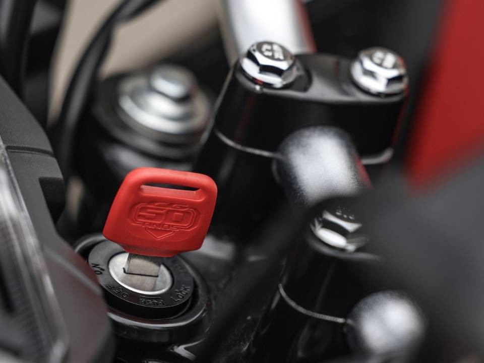 Honda ra mắt mẫu xe c&ocirc;n tay &lsquo;&aacute;t chủ b&agrave;i&rsquo; mới đẹp hơn Winner R, c&oacute; ABS như Yamaha Exciter, gi&aacute; 'mềm' ảnh 3