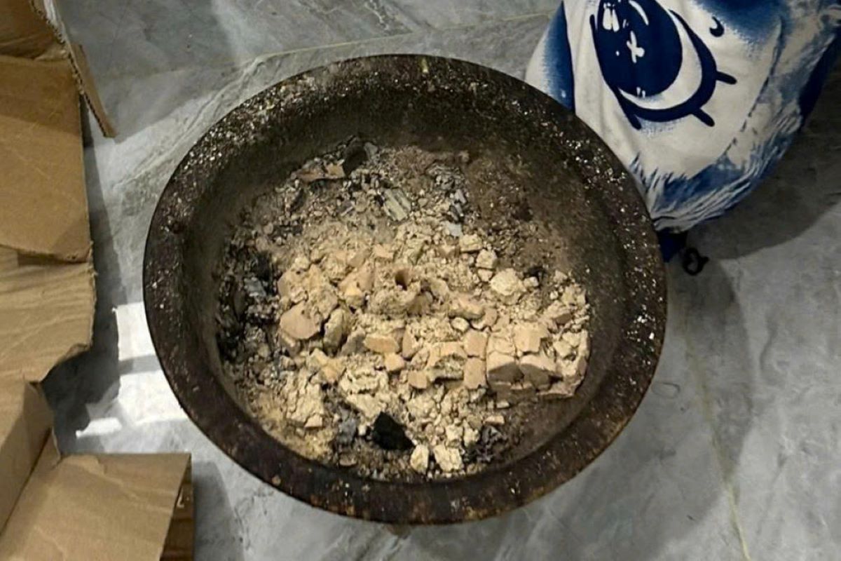 Đ&agrave; Nẵng: Mẹ chết lặng khi ph&aacute;t hiện con trai tử vong trong ph&ograve;ng k&iacute;n, r&ugrave;ng m&igrave;nh với hiện trường