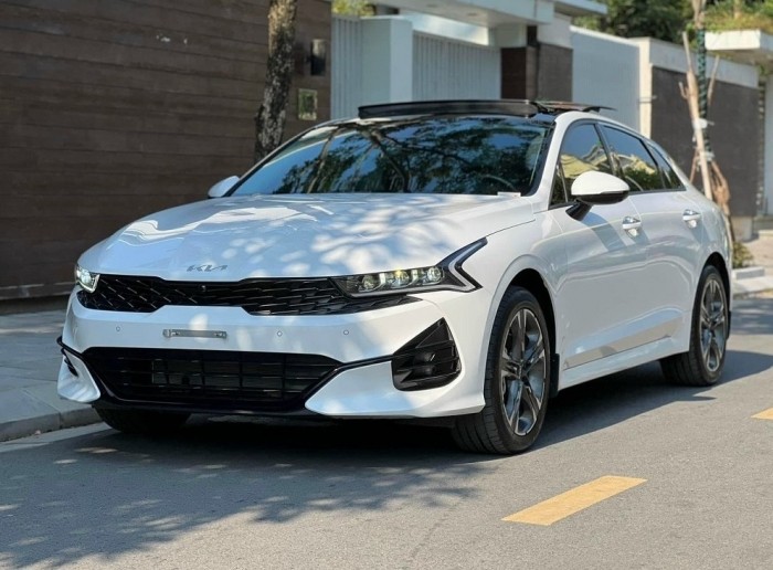 Tin xe hot 10/1: &lsquo;Vua c&ocirc;n tay&rsquo; mới của Honda ra mắt với gi&aacute; rẻ, trang bị &aacute;t v&iacute;a Winner R v&agrave; Exciter ảnh 2