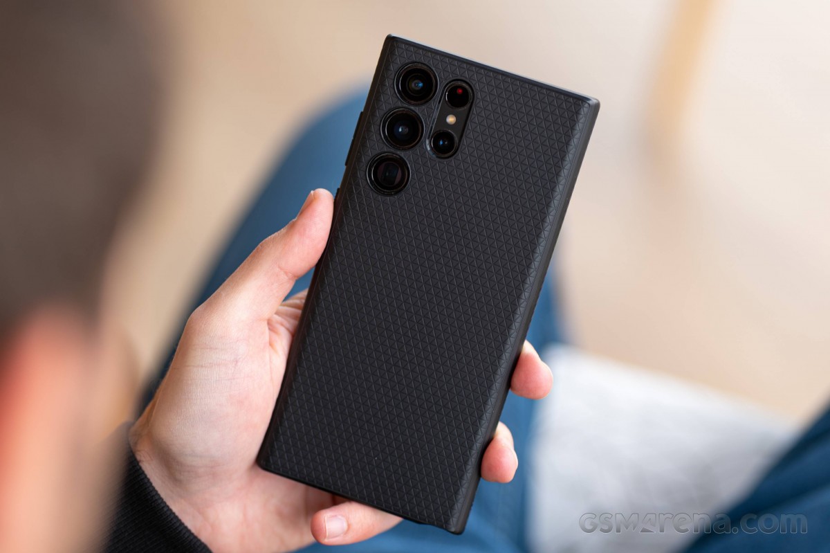 Đ&acirc;y l&agrave; chiếc Galaxy S giống Galaxy S25 Ultra rẻ nhất Việt Nam, camera zoom 10x tr&ecirc;n cơ iPhone 17 Pro