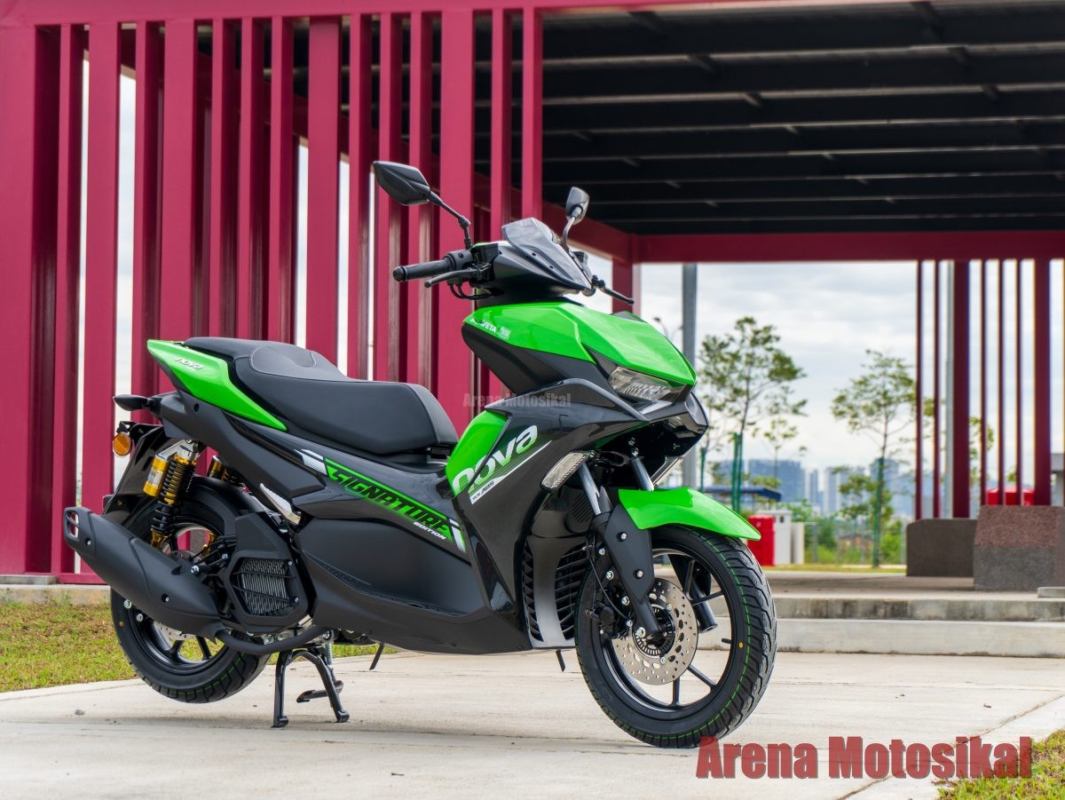 Tuy&ecirc;n chiến Honda Air Blade, &lsquo;vua xe ga&rsquo; 160cc mới gi&aacute; 45 triệu đồng ra mắt với trang bị xịn như SH ảnh 3