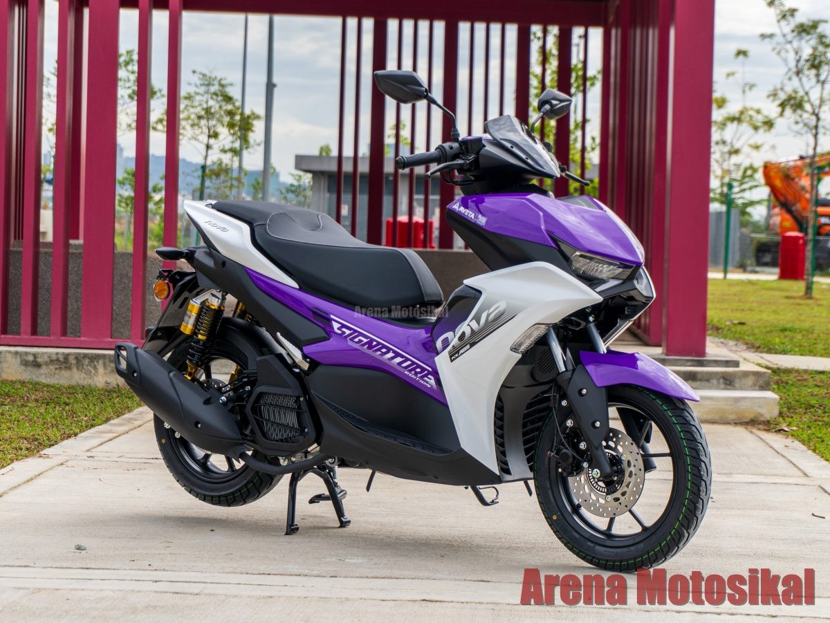 Tuy&ecirc;n chiến Honda Air Blade, &lsquo;vua xe ga&rsquo; 160cc mới gi&aacute; 45 triệu đồng ra mắt với trang bị xịn như SH ảnh 4