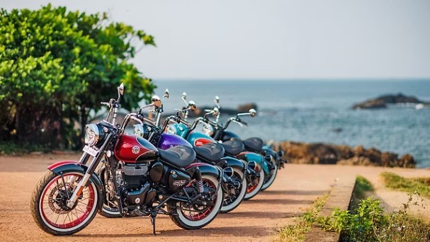 &lsquo;Vua c&ocirc;n tay&rsquo; 349cc mới c&oacute; ABS 2 k&ecirc;nh ăn đứt Yamaha Exciter v&agrave; Winner R ra mắt với gi&aacute; 55 triệu đồng ảnh 3