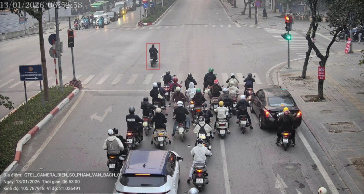 Camera AI &lsquo;soi&rsquo; khắp H&agrave; Nội v&agrave; cao tốc: H&agrave;ng trăm phương tiện d&iacute;nh phạt nguội, lỗi phổ biến khiến nhiều người giật m&igrave;nh