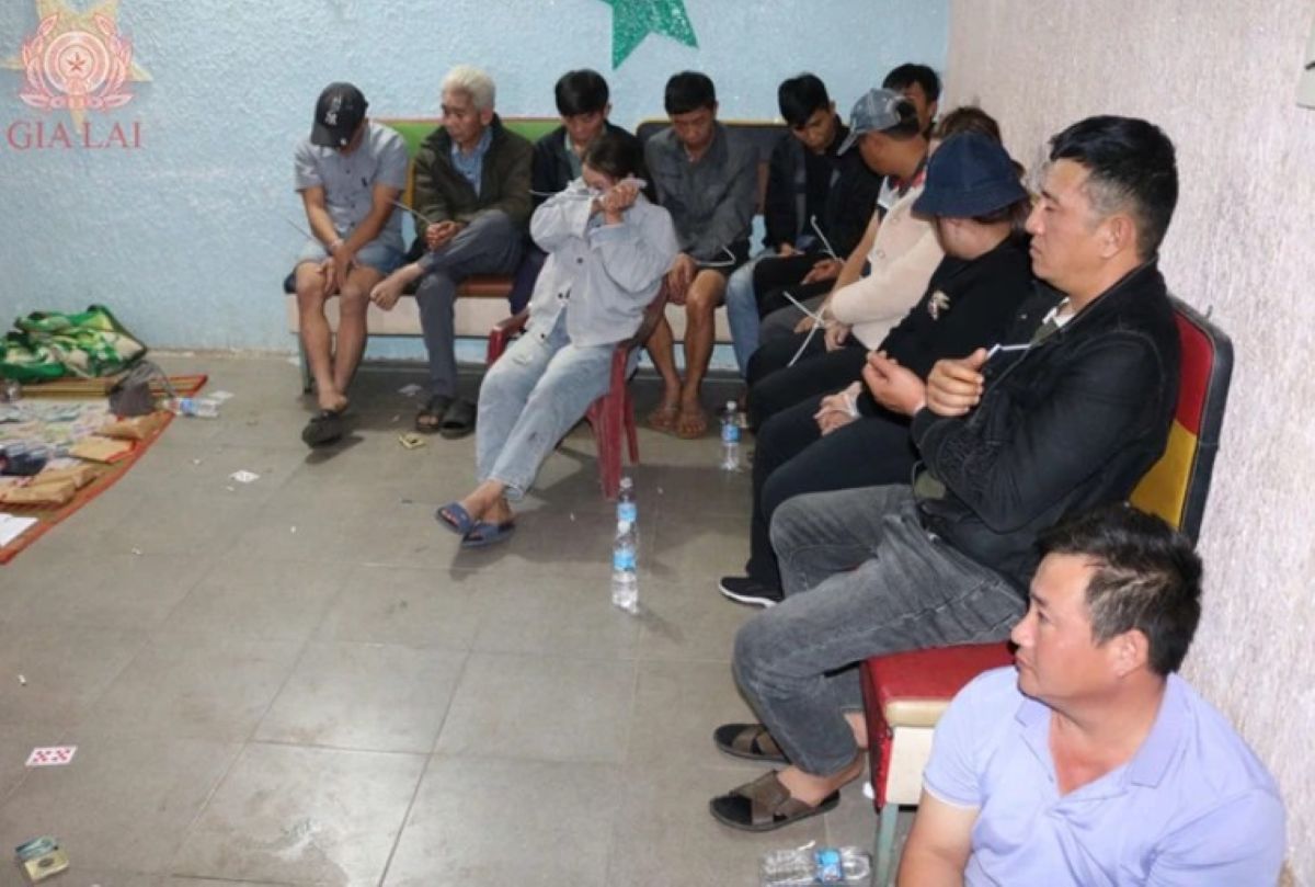 Danh t&iacute;nh \'nữ qu&aacute;i\' đứng sau đường d&acirc;y đ&aacute;nh bạc quy m&ocirc; lớn ở Gia Lai: H&eacute; lộ mức phạt nặng phải nhận