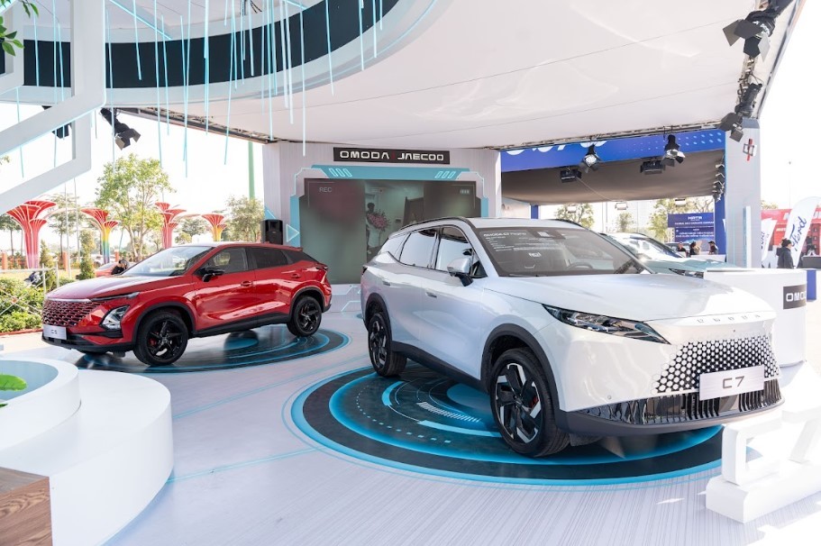 Omoda & Jaecoo Việt Nam ch&iacute;nh thức mở b&aacute;n Omoda C7 ảnh 2