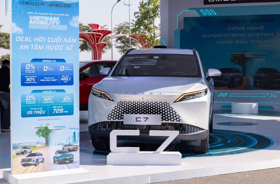 Omoda & Jaecoo Việt Nam ch&iacute;nh thức mở b&aacute;n Omoda C7 ảnh 3