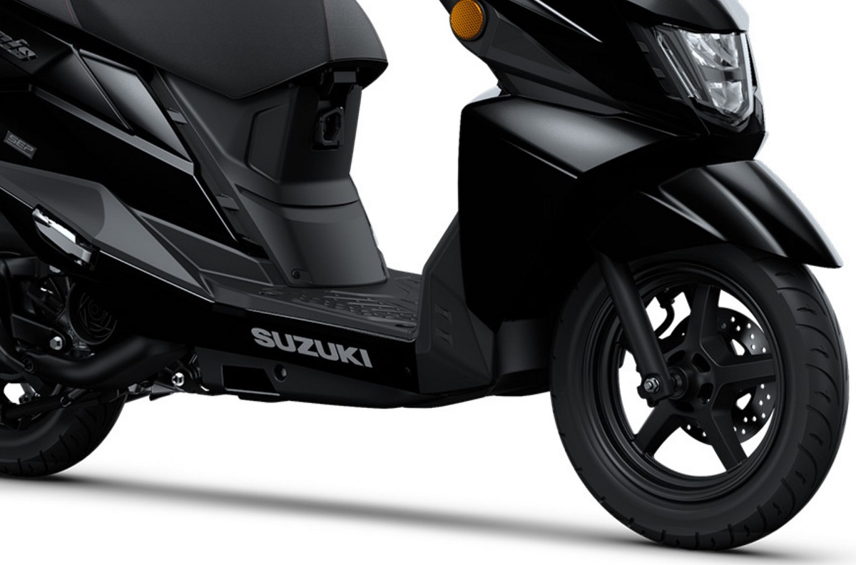 Suzuki ch&iacute;nh thức ra mắt &lsquo;huyền thoại xe ga&rsquo; 125cc mới gi&aacute; 58 triệu đồng: Chất hơn cả Honda SH Mode