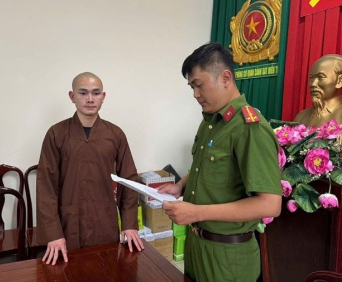 Khởi tố chủ k&ecirc;nh TikTok \'Ph&uacute; Tử\' 1,2 triệu người theo d&otilde;i v&igrave; g&acirc;y rối, l&agrave;m n&aacute;o loạn t&ograve;a &aacute;n Đồng Nai