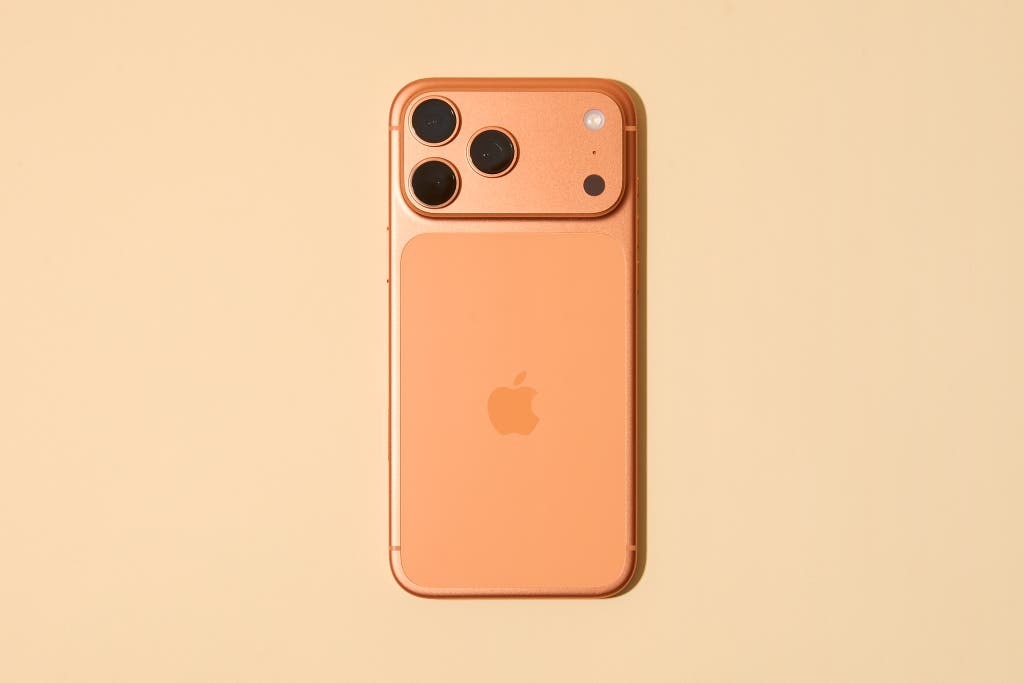 Chiếc iPhone xịn nhất của Apple rớt gi&aacute; kh&ocirc;ng phanh, chỉ hơn 30 triệu đồng l&agrave; chốt ngay chơi Tết!