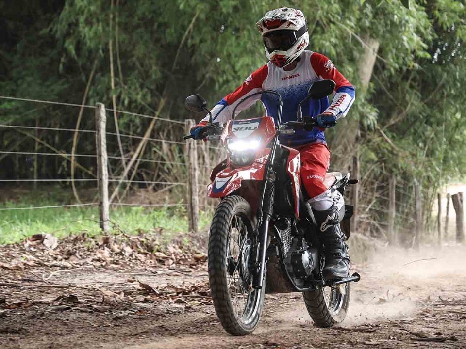 Honda ra mắt &lsquo;vua c&ocirc;n tay&rsquo; 293cc mới &lsquo;chất&rsquo; hơn Winner R, trang bị đ&egrave; bẹp Yamaha Exciter, gi&aacute; cực rẻ ảnh 1