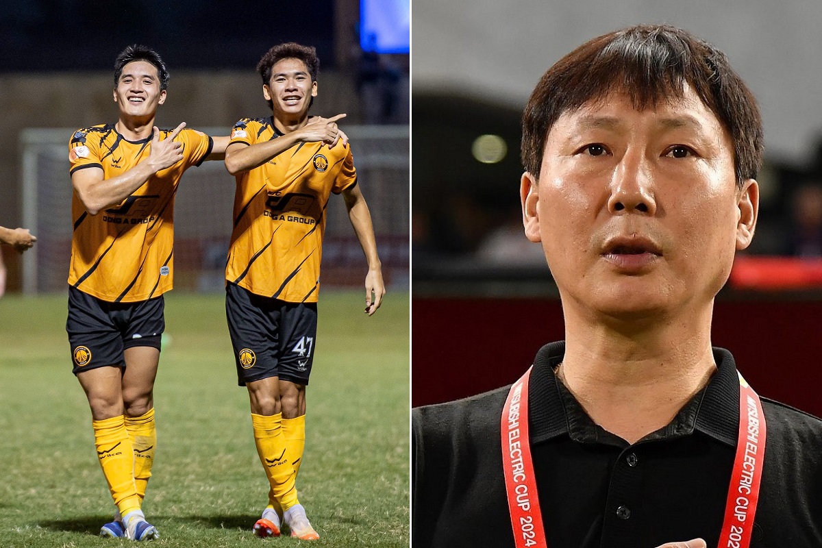 Tiền đạo U23 Việt Nam bị \'xoay như chong ch&oacute;ng\', chuyển bến đỗ 2 lần giữa VCK U23 ch&acirc;u &Aacute; 2026