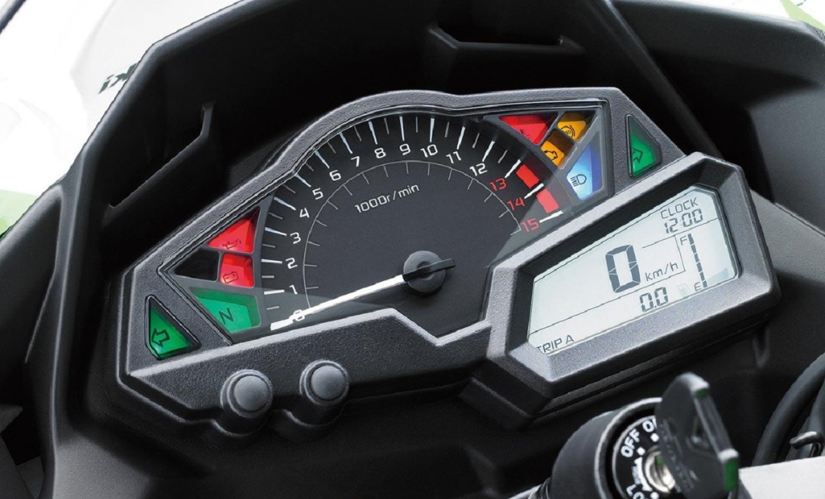 &lsquo;Huyền thoại c&ocirc;n tay&rsquo; mới của Nhật ch&iacute;nh thức ra mắt gi&aacute; 79 triệu đồng: Đẳng cấp hơn Honda Winner R