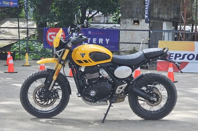 Tin xe trưa 22/1: &lsquo;Huyền thoại c&ocirc;n tay&rsquo; Anh ra mắt với gi&aacute; rẻ, trang bị lấn &aacute;t Winner R v&agrave; Exciter ảnh 1