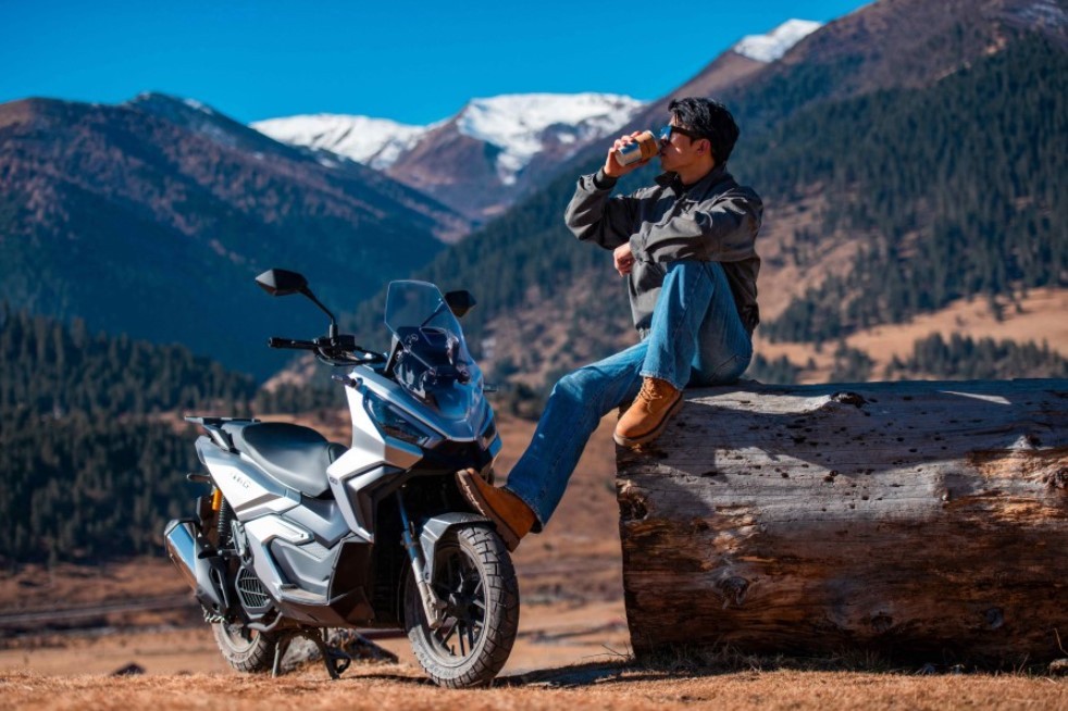 Dẹp Honda SH đi, &lsquo;vua xe ga&rsquo; 150 mới &lsquo;chất&rsquo; hơn Vario ra mắt gi&aacute; 52 triệu đồng, c&oacute; ABS 2 k&ecirc;nh v&agrave; TCS ảnh 4