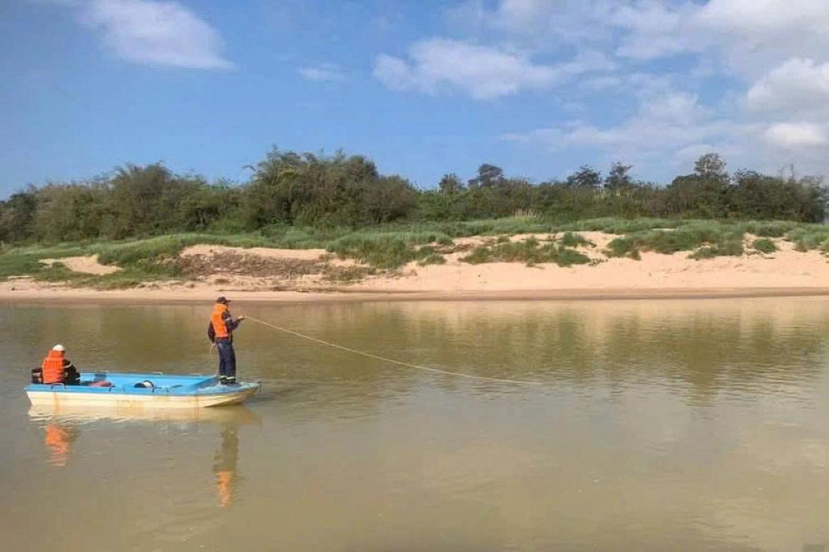 Ra chơi gần s&ocirc;ng, nam sinh lớp 6 bỗng mất t&iacute;ch b&iacute; ẩn khiến cả x&atilde; lo lắng