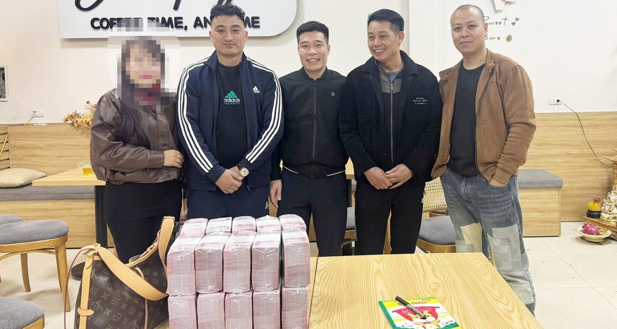 Danh t&iacute;nh người l&agrave;m rơi bao tải chứa 1 tỷ đồng ở cao tốc Ph&aacute;p V&acirc;n &ndash; Cầu Giẽ