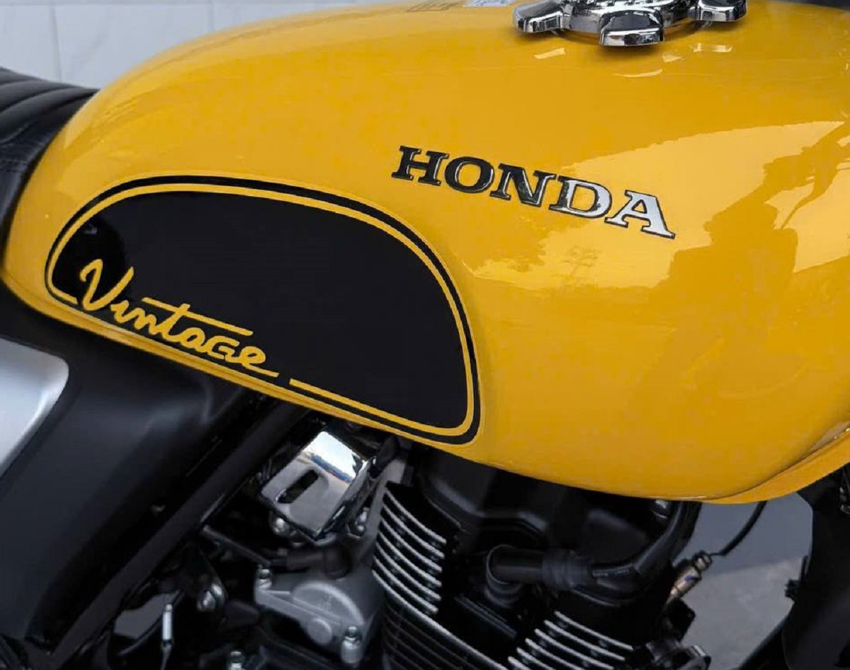 Tin xe cuối tuần: &lsquo;Vua c&ocirc;n tay&rsquo; 150cc mới tinh của Honda về Việt Nam, chất hơn Winner R, gi&aacute; hấp dẫn