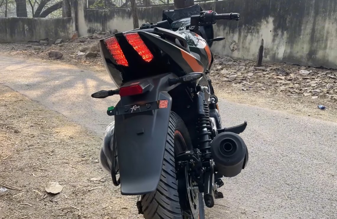 &lsquo;Vua c&ocirc;n tay&rsquo; 150cc mới bất ngờ về đại l&yacute;, dễ \'hot\' hơn Yamaha Exciter v&agrave; Honda Winner R nhờ gi&aacute; rẻ