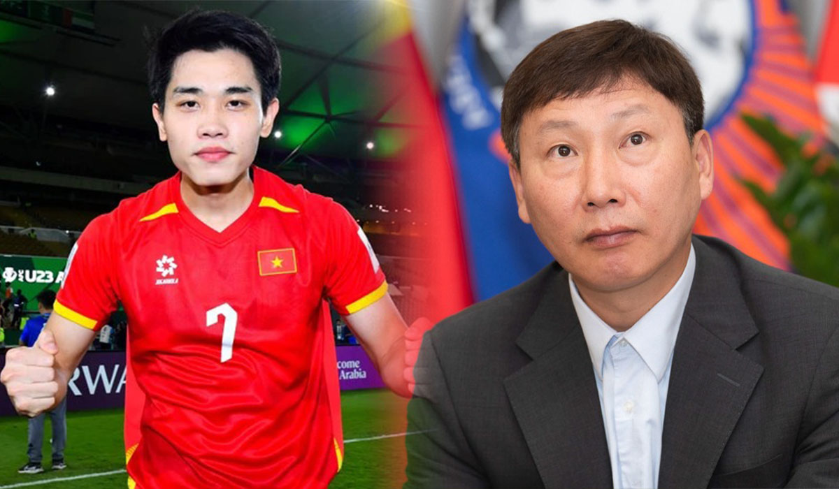 Điểm tin BĐVN 26/1: HLV Kim Sang-sik n&oacute;i lời gan ruột; Đ&igrave;nh Bắc l&agrave;m điều đặc biệt sau khi về nước