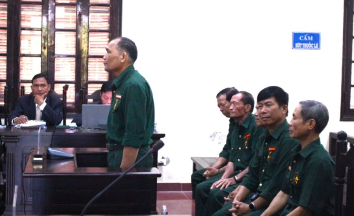 Vụ 6 cựu chiến binh k&ecirc;u oan sau &aacute;n t&ugrave;: Người trong cuộc nghẹn ng&agrave;o tiết lộ \'điều đau x&oacute;t nhất\'