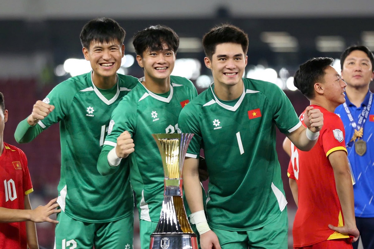 Cao Văn B&igrave;nh: \'Chỉ c&oacute; một trận Trần Trung Ki&ecirc;n chơi kh&ocirc;ng tốt\'